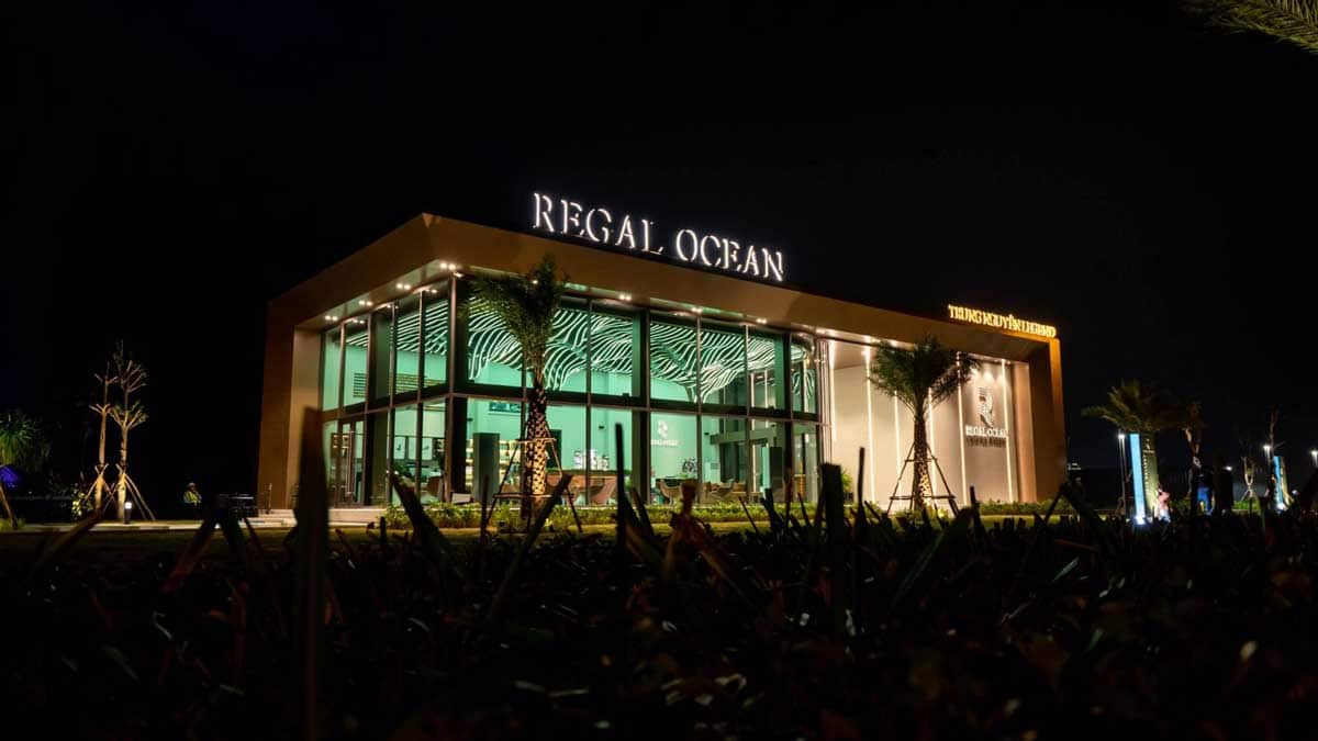 Cafe Trung Nguyen Legend Khong gian Sales Gallery tai Regal Ocean - Regal Legend
